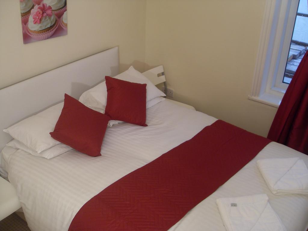 Chilton Hotel room 5